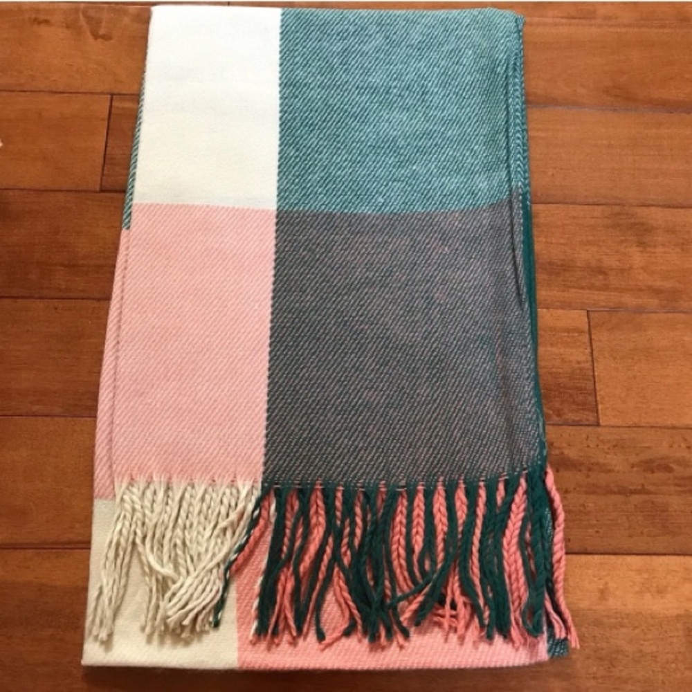 New Winter Blanket Plaid Scarf - Picture 3 of 4